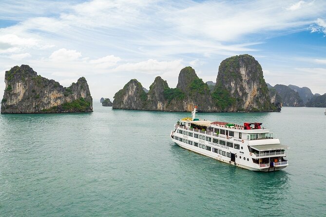 From Hanoi: Ha Long Bay Day tour 4-Star with Kayaking - Boarding Reina Cruise for lunch and bay views