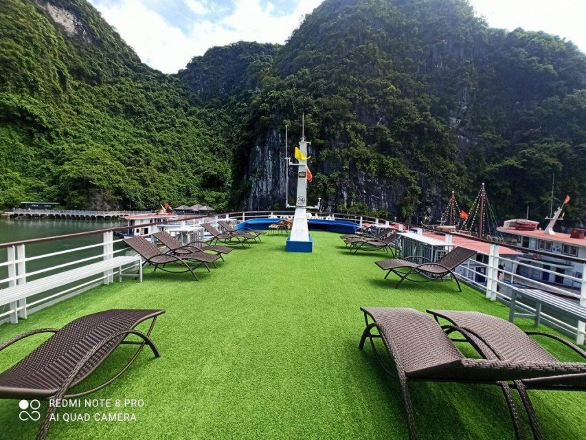 From Hanoi: Halong Bay 1 Day Trip Visit Cave, Island, Kayak - Kayaking through Luon Grotto