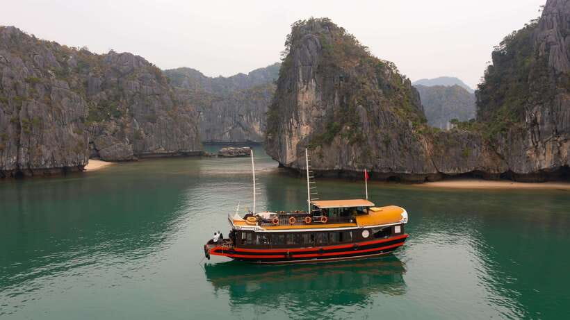 From Hanoi: Lan Ha Bay | Kayaking, Sightseeing, Cruise Trip - Why Lan Ha Bay is worth your time