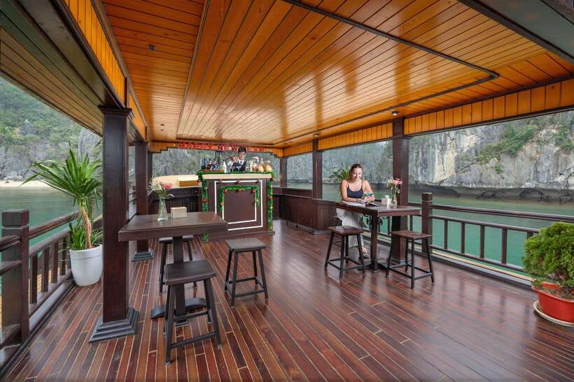 From Hanoi: Lan Ha Bay | Kayaking, Sightseeing, Cruise Trip - Ben Beo Pier and Cai Beo Fishing Village