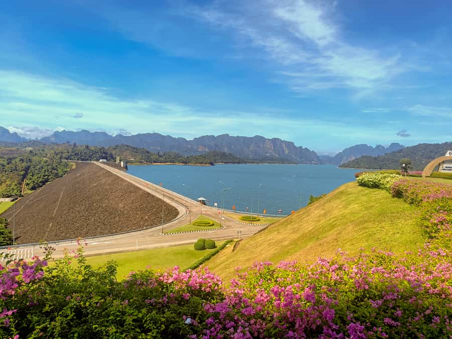 From Khao Lak: Khao Sok & Cheow Lan Lake Tour with Kayaking - Kayaking and swimming in the emerald water