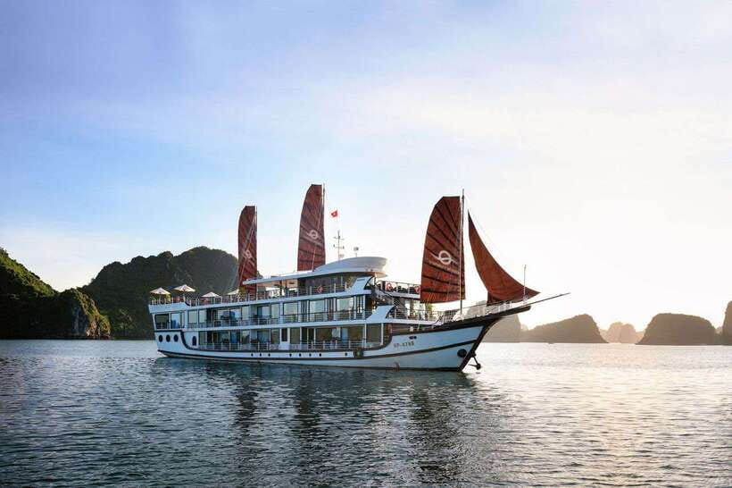 From Lan Ha Bay: 3-Day 2-Night Cruise with Meals & Kayaking - Why two nights work better in Lan Ha Bay