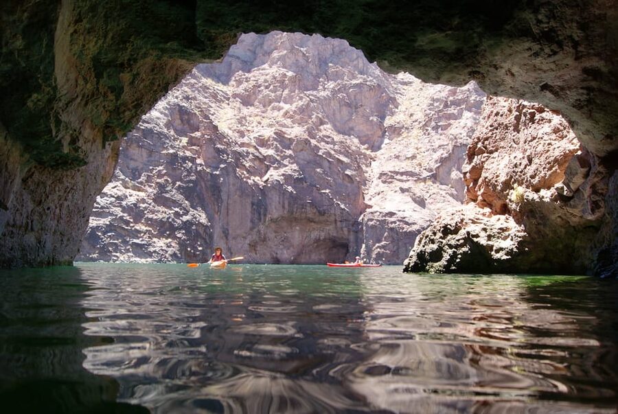 From Las Vegas: Emerald Cave Kayak Tour with Shuttle Pickup - Watching wildlife on two riverbanks