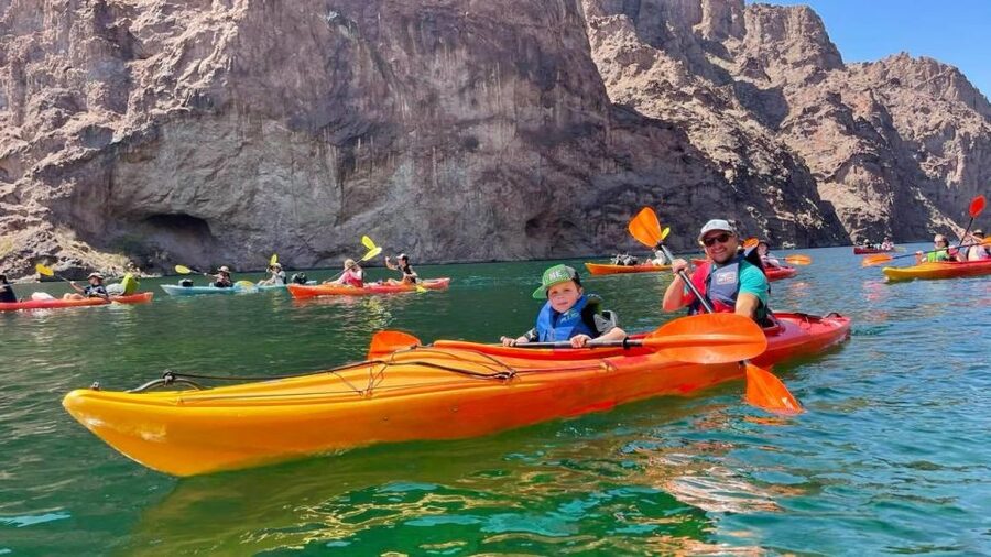 From Las Vegas: Kayak Rental with Shuttle to Emerald Cave - From Las Vegas to Willow Beach