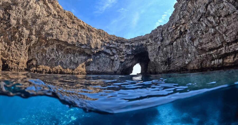 From Mellieħa: Coral Lagoon Kayak Rental - What two hours really gives you