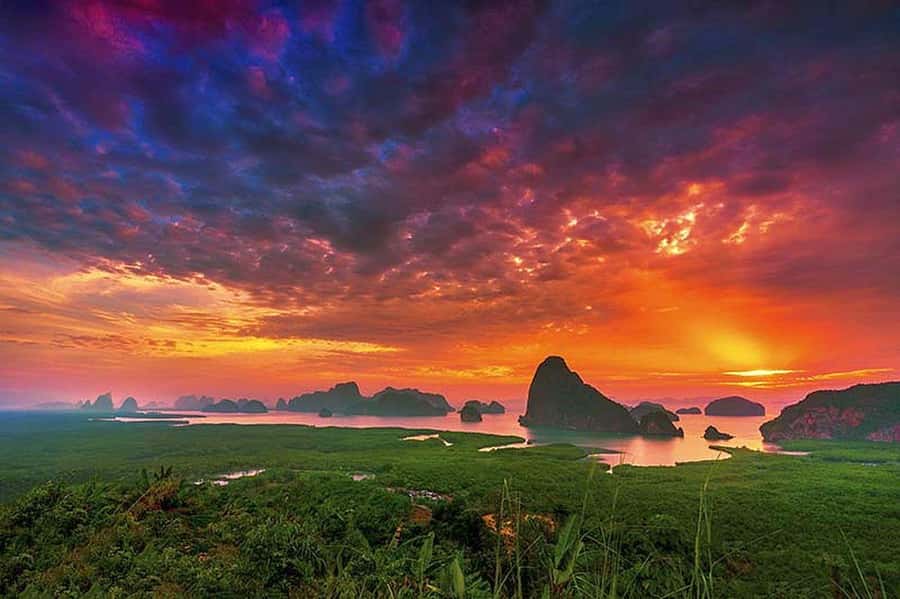 From Phuket: James Bond Sunset Boat Tour & Canoe Adventure - Koh Hong, where the cliffs close around you
