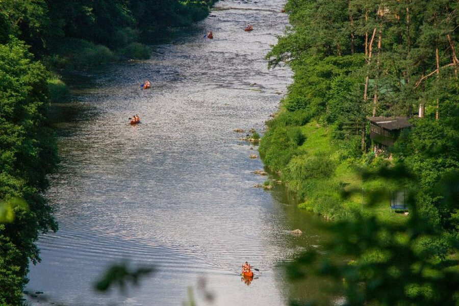 From Prague: Sazava River Canoe Day Trip for All Levels - Leaving Prague for the Sazava gorge