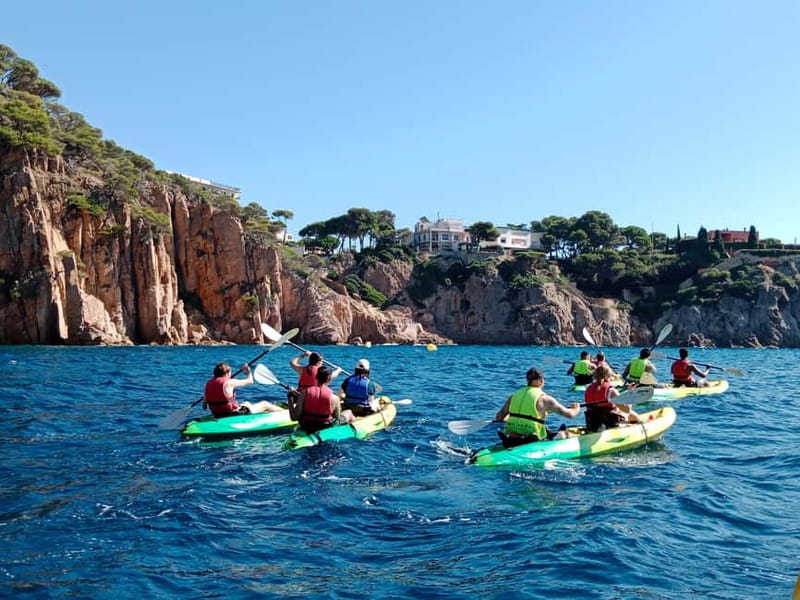 From Sant Feliu de Guíxols: Kayak and Snorkel in Costa Brava - Paddling out from Sant Feliu de Guíxols