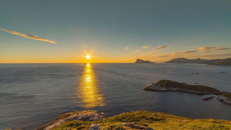 From Tromsø: Kayak trip with lunch and sauna at Sommarøy - Key points to know before booking