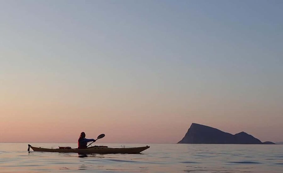 From Tromsø: Sommarøy Midnight Sun Sea Kayaking Tour - Key points to know before you book