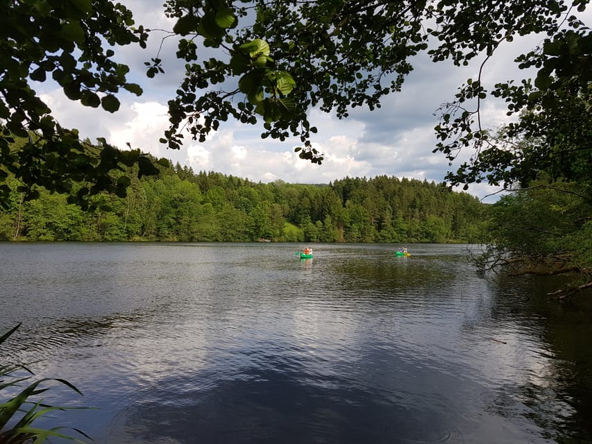From Viechtach: Regen River Canoe Tour to Höllensteinsee - Reaching Höllensteinsee and taking a proper break