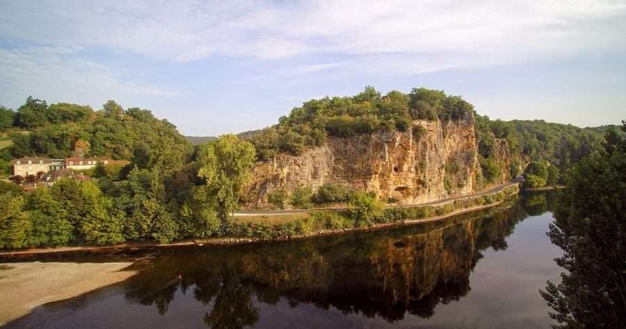 From Vitrac: Dordogne River Canoe Rental - Castelnaud-la-Chapelle and its castle views