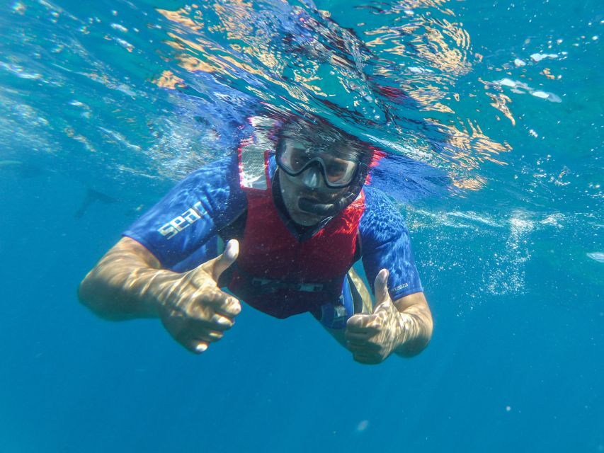 Fuerteventura: 2-Hour Kayaking and Snorkeling Excursion - Guides who make the difference