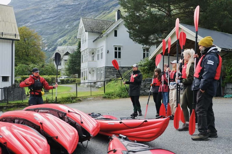 Geiranger: Beginner-Friendly Fjord Kayaking - Why kayaking is a fine way to see Geirangerfjord