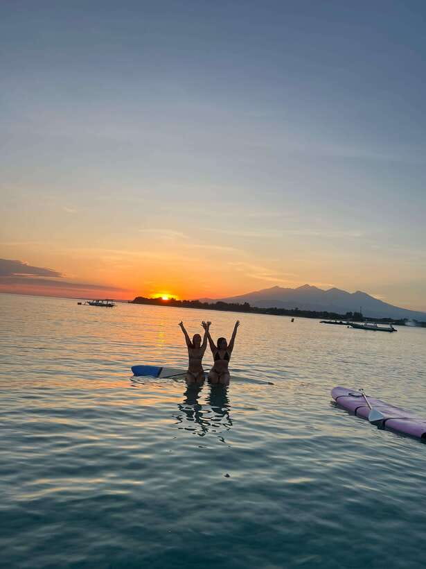 gili sunrise Stand-up paddle boarding or kayaking (droneshot - What the $22 outing actually includes