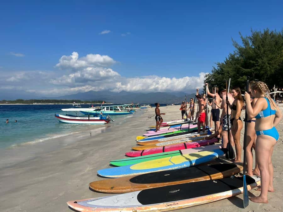 Gili SUP Or Kayak With Drone Shoot . Daylight Or Sunrise - Key points to know before you book