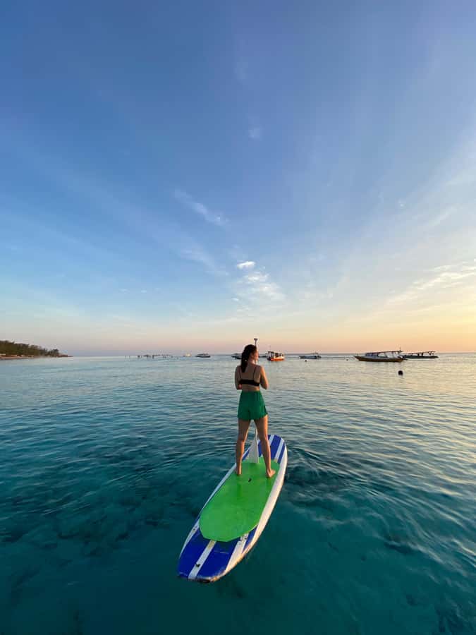 Gili SUP Or Kayak With Drone Shoot . Daylight Or Sunrise - The beginner lesson and first strokes