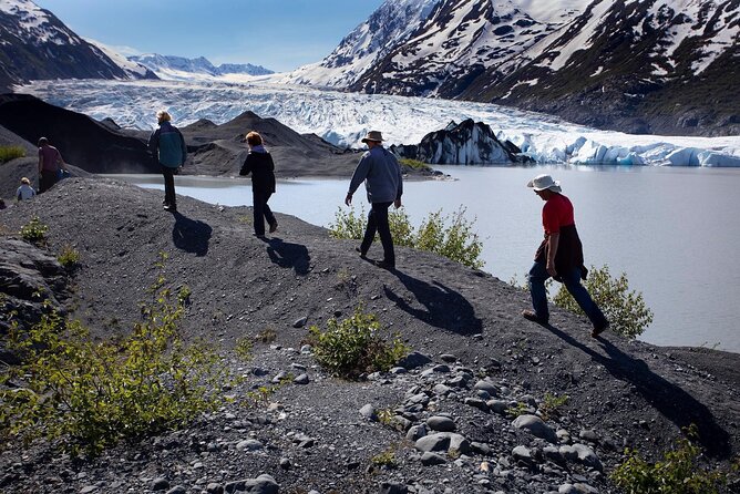 Glacier Blue Kayak & Grandview Tour - What the $415 price includes
