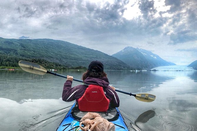 Glacier Blue Kayak & Grandview Tour - Kayaking across Spencer Lake