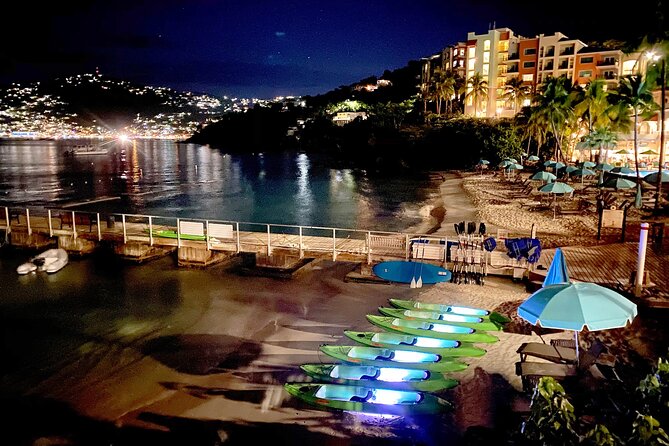 Glow Boats LED Night Kayak, Marriott Frenchman's Cove Dock, USVI - At the Marriott Frenchman’s Cove Dock