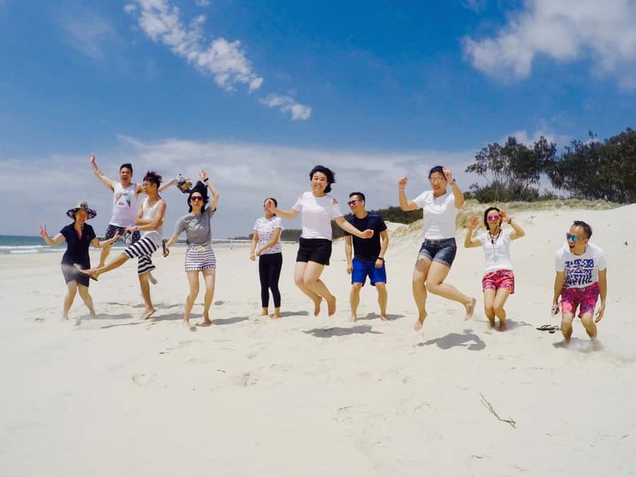 Gold Coast: Kayaking & Snorkelling Tour with Fish Feeding - Paddling across the calm waterways