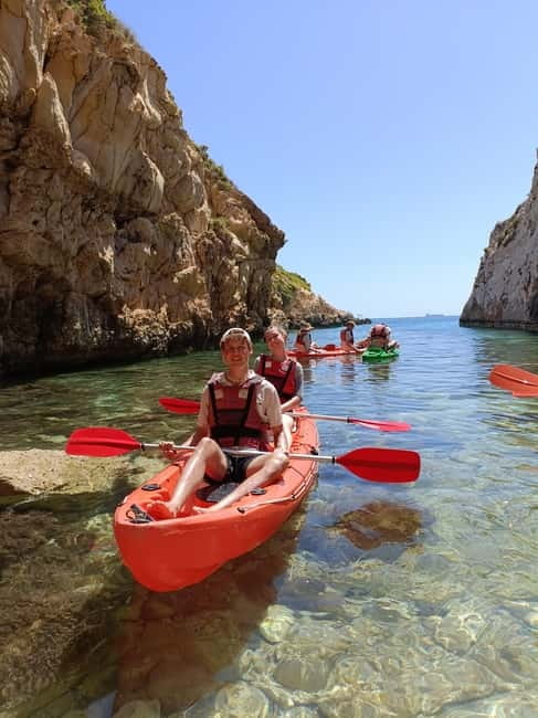 Gozo: 1 Hour Kayak plus +Cave Tour + Drop off Blue Lagoon - Who should book this outing