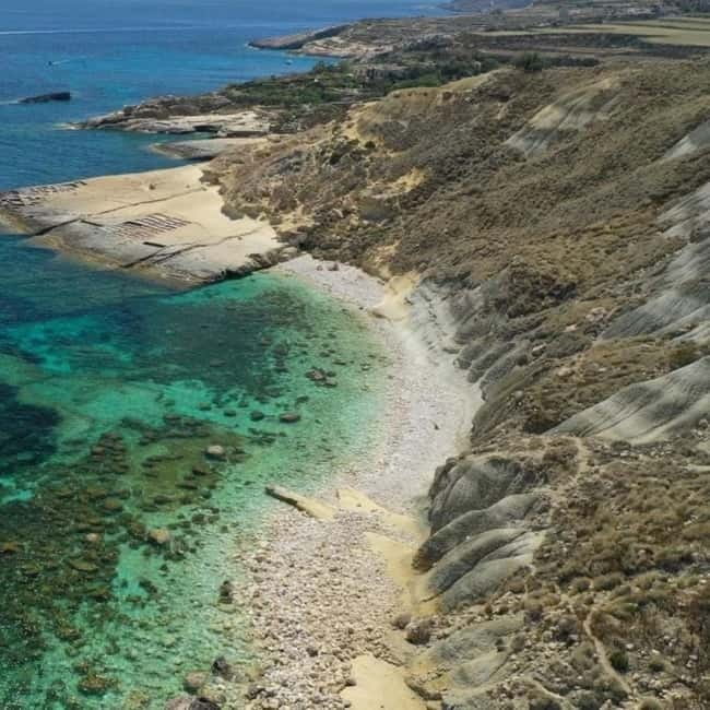 Gozo: 1 Hour Kayak plus +Cave Tour + Drop off Blue Lagoon - Why the Hondoq Bay paddle is worth doing