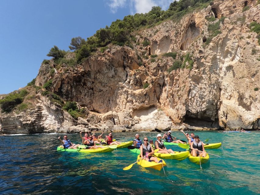Granadella: Caló, Cova Llop Marí, and Ambolo Kayak Trip - Timing, parking, and the 45-minute meeting rule