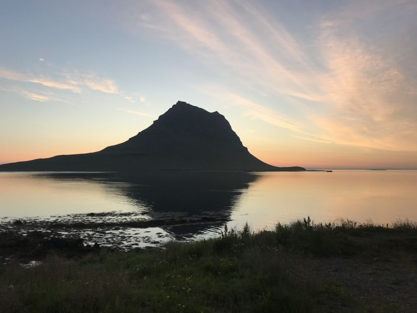 Grundarfjörður: Midnight Sun Kayaking Adventure - Who should book this kayaking trip?