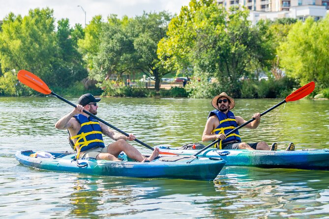 Guided Downtown Skyline Kayak Tour in Austin - Meeting Stevie Ray Vaughan on the shoreline
