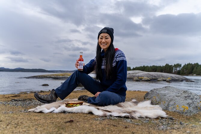 Guided Kayak Tour Bergen - Lunch after the workout