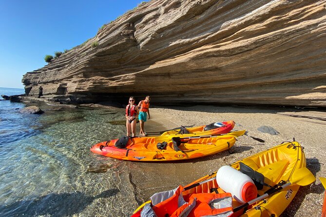 Guided sea kayak trip in Cap d’Agde - Marine life, plants, and local stories