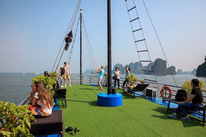 Ha Long Bay Cruise Day Tour-Cave, Kayaking,Ti top island & Lunch - What the $41 price really buys you