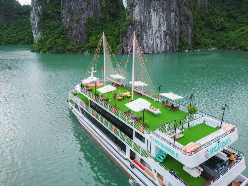 Ha Long Bay Deluxe Cruise & kayaking - 1 Day - Sunset tea party on the return cruise