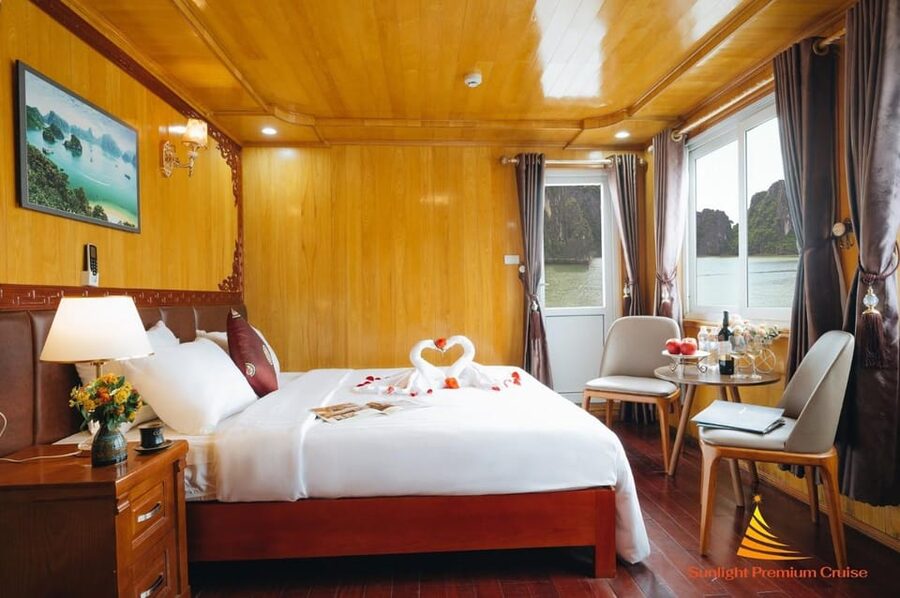 Ha Noi: Lan Ha Bay cozy cruises- Biking, kayaking, all meals - Kayaking near Cua Van
