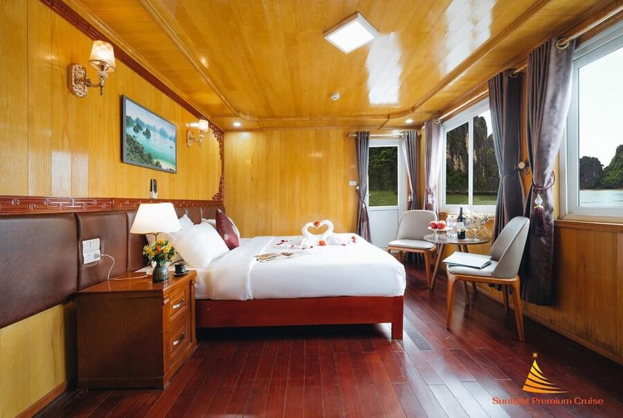 Ha Noi: Lan Ha Bay cozy cruises- Biking, kayaking, all meals - Sunrise and the 5 km ride to Viet Hai Village
