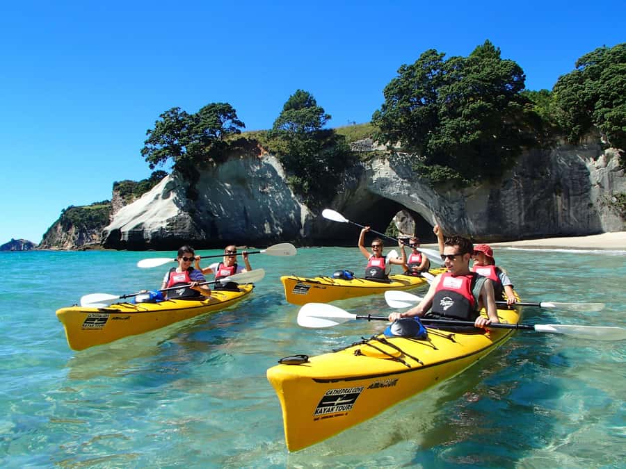 Hahei: Cathedral Cove Kayak Tour - Refreshments included - Starting at Hahei Beach