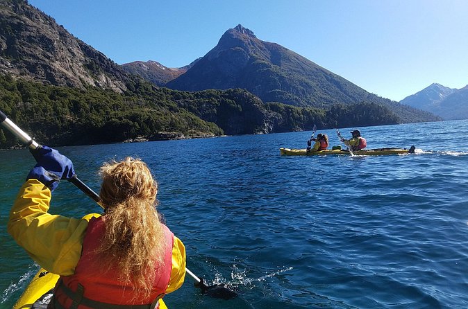 Half a day of kayaking on the Nahuel Huapi lake in private service - Safety, effort, and who should book