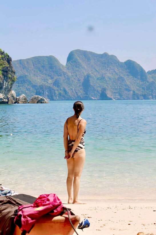 Half day Lan Ha Bay excursion ( 4 hours ): Kayaking, Snorkel - Who should book this Lan Ha Bay outing?