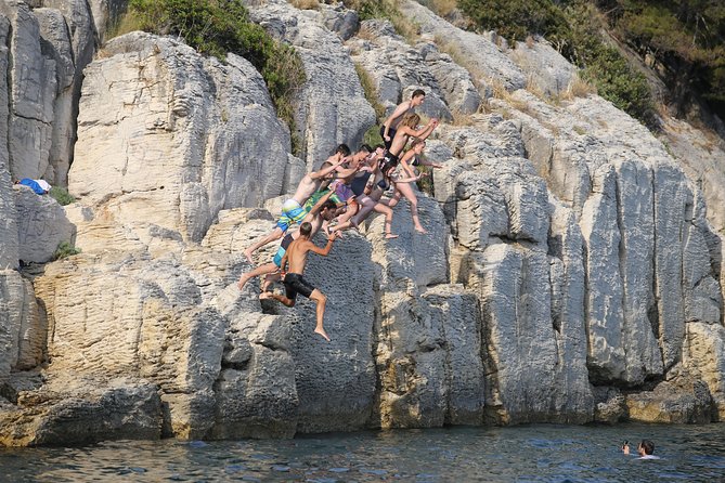 Half-Day Split Sea Kayak Adventure - Following Marjan’s coves, rocks, and beaches
