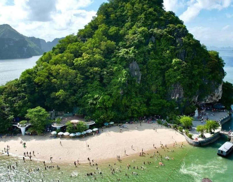 Halong 6 Hours Cruise: Kayak, Cave, Lunch, Beach & Island - Why this six-hour Ha Long Bay cruise works