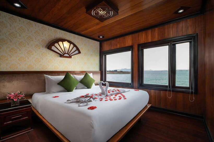 Hanoi: 2-Day Halong Bay Boutique Cruise with Kayaking - Quick points before you book