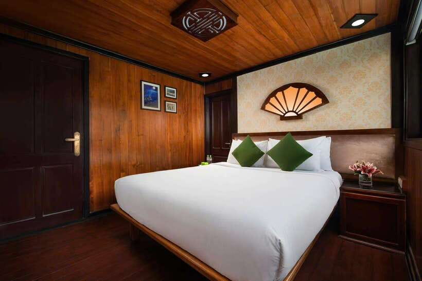 Hanoi: 2-Day Halong Bay Boutique Cruise with Kayaking - Day two: Tai Chi, early breakfast, and a quick finish