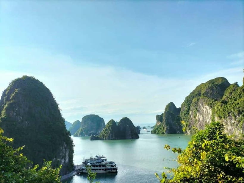 Hanoi-Ha Long 1D: Caves, Islands, Kayak, Lunch & Small Boat - Key points to know before booking
