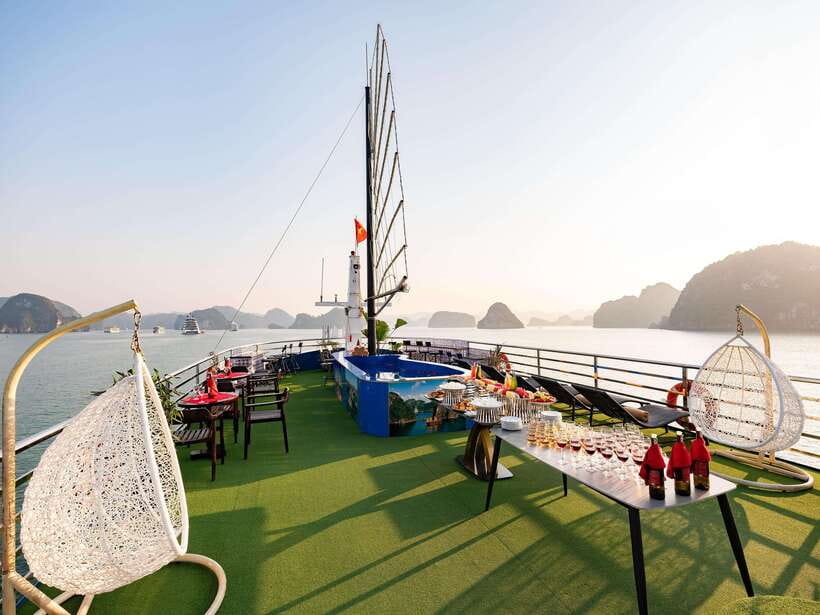 Hanoi: Halong Bay Cruise, Amazing Cave, Titov Island & Kayak - Titov Island for swimming and a high view