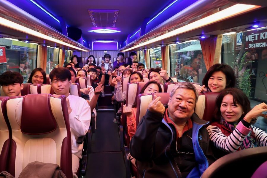 Hanoi: Islands & Caves Ha Long Cruise with Lunch & Kayaking - Guides make a large difference