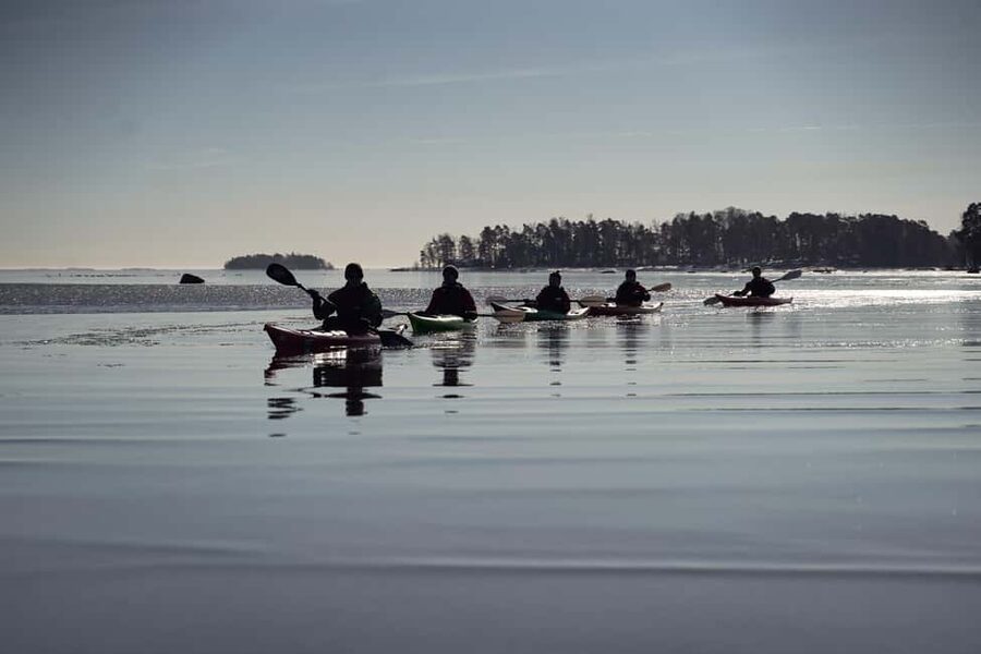Helsinki: Winter Kayaking in Eastern Helsinki Archipelago - The First 15 Minutes: Getting Comfortable Before Launch