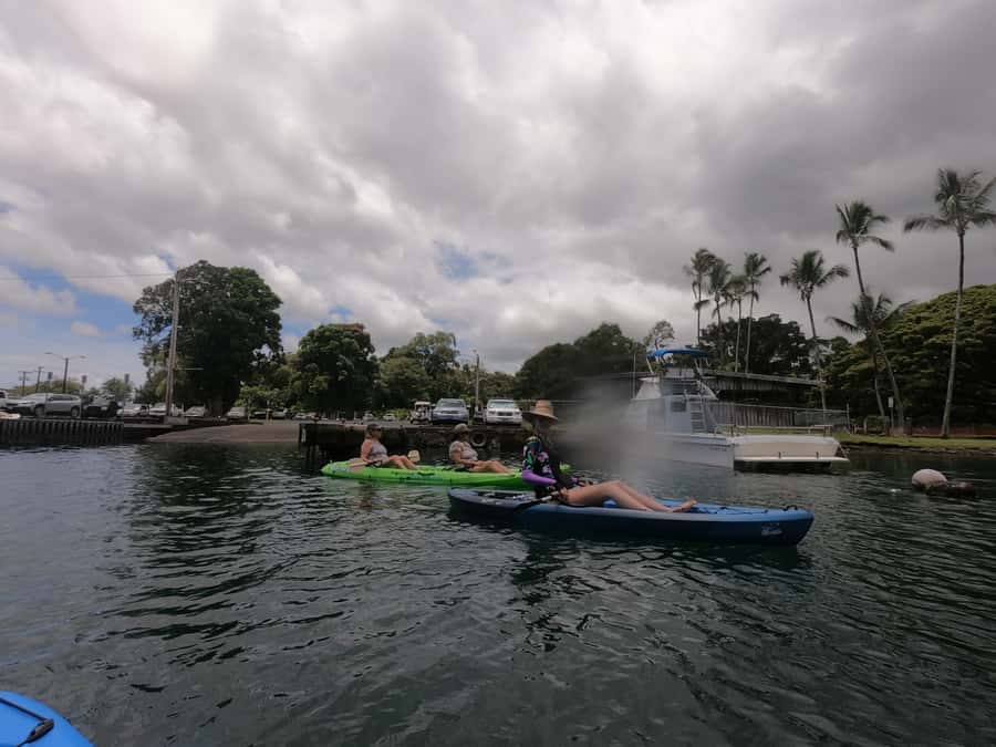 Hilo: Wailoa River to King Kamehameha Guided Kayaking Tour - King Kamehameha’s statue and Hilo’s past