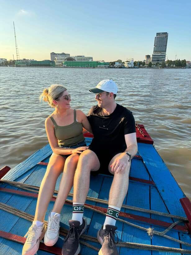 Ho Chi Minh City: 2-Day Bike & Kayak Mekong Delta Tour - Dinner, karaoke, and a night at Family Tiny Garden