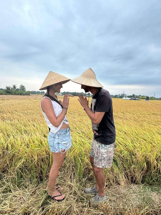 Ho Chi Minh City: 2-Day Bike & Kayak Mekong Delta Tour - Sunrise cycling, local breakfast, and rural work